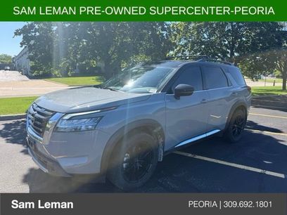 Used 2024 Nissan Pathfinder Platinum
