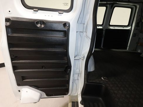 Certified 2024 Chevrolet Express 2500 w/ Driver Convenience Package image 17