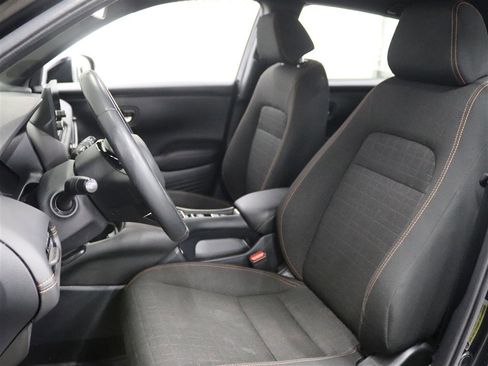 Used 2023 Honda HR-V Sport image 9