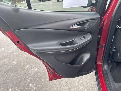 Used 2021 Buick Encore GX Select image 12