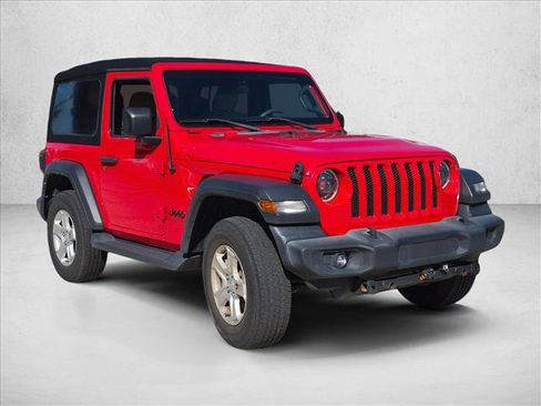 Used 2023 Jeep Wrangler Sport AWD/4WD image 3