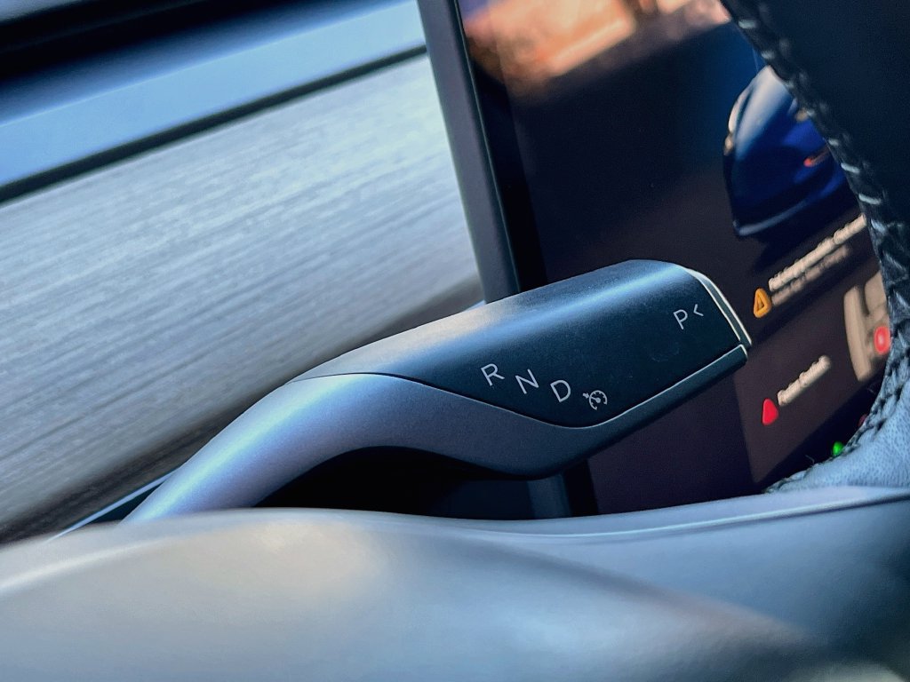 Used 2023 Tesla Model 3 Standard Range RWD image 16