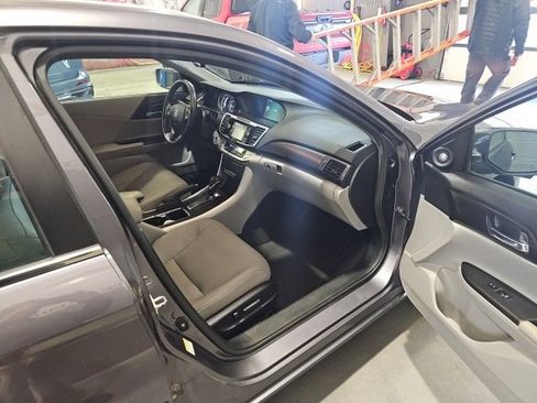 Used 2015 Honda Accord EX-L image 20