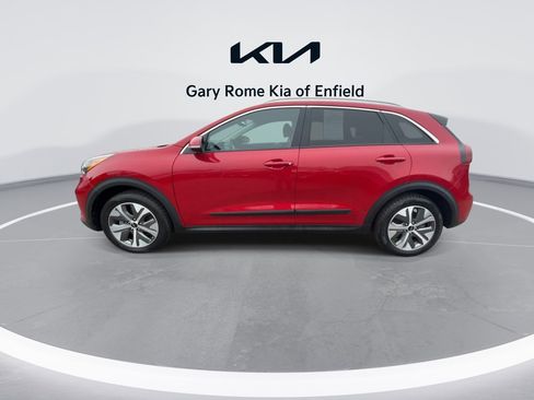 Used 2022 Kia Niro EX w/ Cold Weather Package image 5