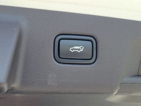 Used 2020 Hyundai Palisade Limited FWD image 10