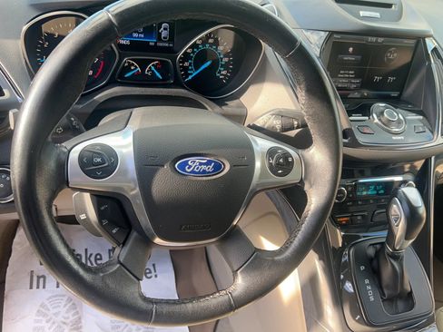Used 2015 Ford Escape Titanium image 10
