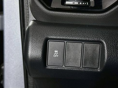Used 2023 Honda Pilot Sport image 17