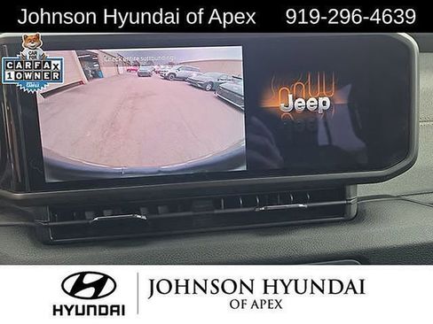 Used 2024 Jeep Wrangler Sport S image 50