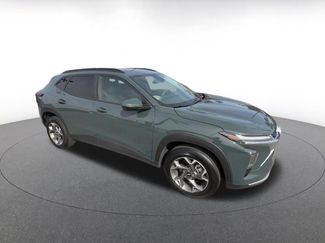 Used 2025 Chevrolet Trax LT FWD video 2