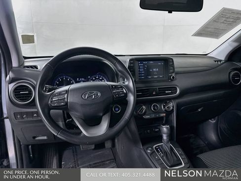 Used 2020 Hyundai Kona SEL w/ Cargo Package FWD image 22