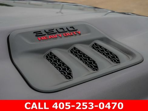 Used 2025 RAM 3500 Laramie AWD/4WD image 74