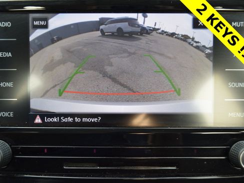 Used 2020 Volkswagen Passat 2.0T SE image 5