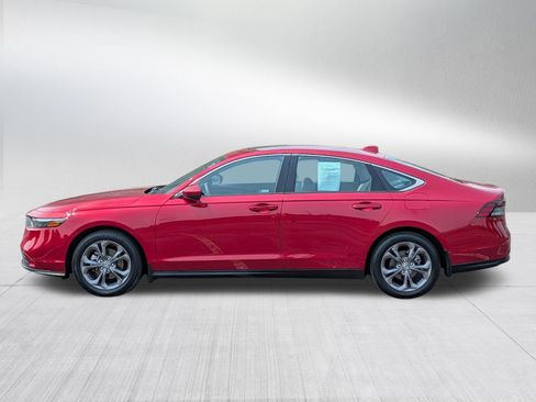 Used 2024 Honda Accord EX image 4