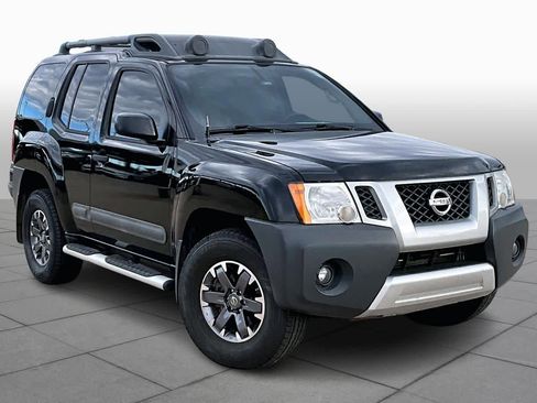Used 2015 Nissan Xterra PRO-4X w/ Nevada Tow Package image 3