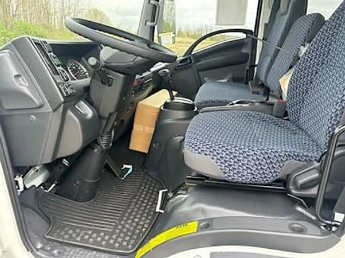 New 2024 Chevrolet Low Cab Forward 5500XD RWD image 4