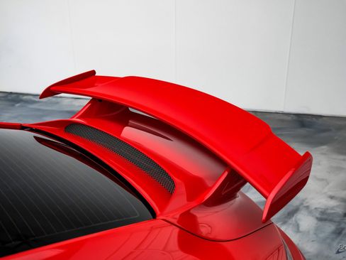 Used 2015 Porsche 911 GT3 image 32