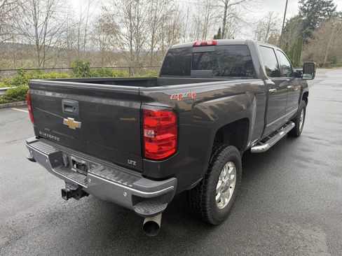 Used 2015 Chevrolet Silverado 2500 LTZ w/ Duramax Plus Package image 5