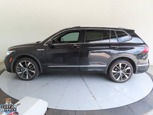 Certified 2023 Volkswagen Tiguan SEL R-Line AWD/4WD image 7