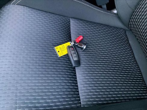 Used 2023 Mitsubishi Outlander ES FWD image 26