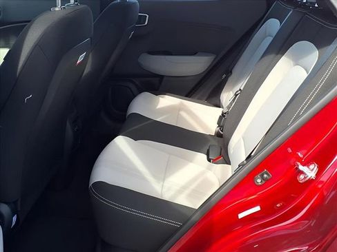 New 2026 Hyundai Venue SEL image 13