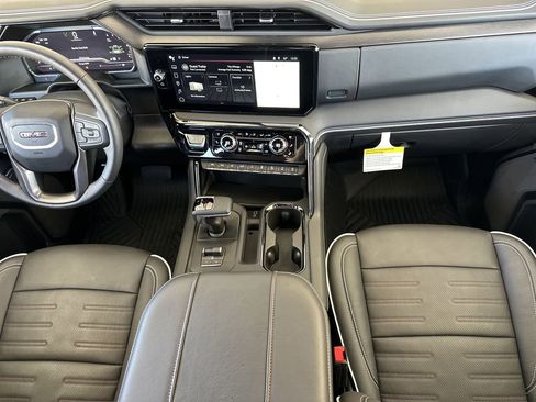 Certified 2024 GMC Sierra 1500 AT4X w/ AT4X AEV Edition image 25