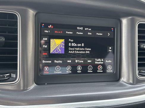 Used 2020 Dodge Charger SXT w/ Leather Interior Group image 15