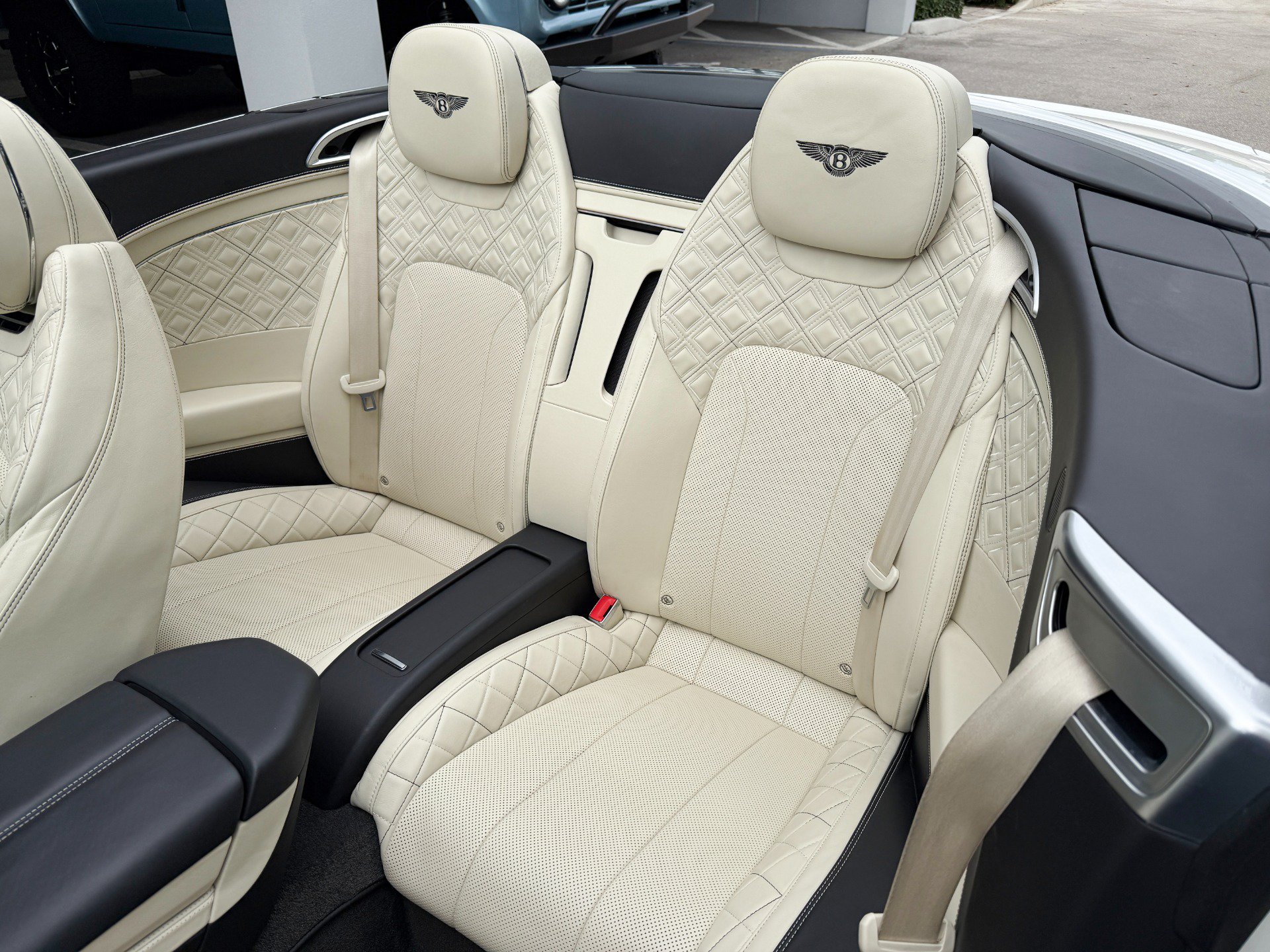Used 2020 Bentley Continental GT AWD/4WD image 35