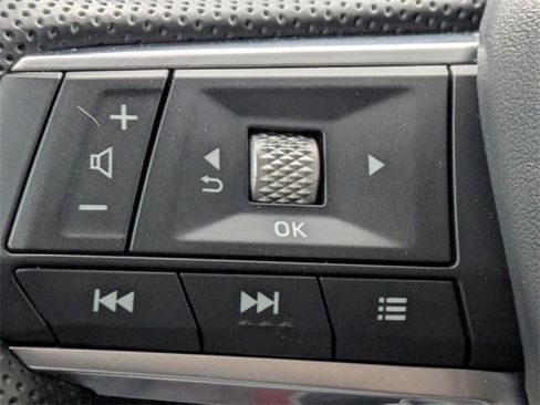 Used 2023 Mitsubishi Outlander SE image 29