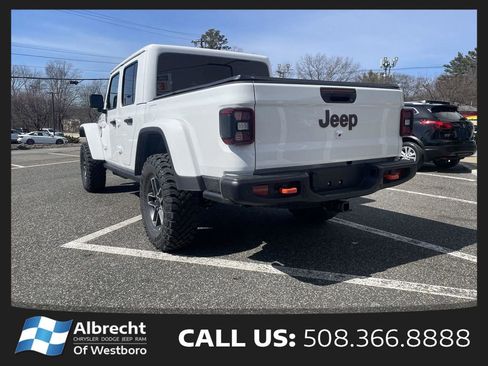New 2026 Jeep Gladiator Mojave AWD/4WD image 3
