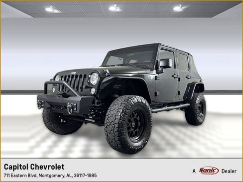 Used 2015 Jeep Wrangler Unlimited Sport w/ Max Tow Package AWD/4WD image 1