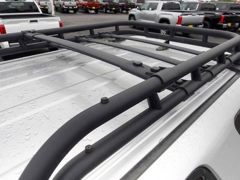 Certified 2017 Toyota 4Runner SR5 Premium w/ Preferred Accessory Package image 11