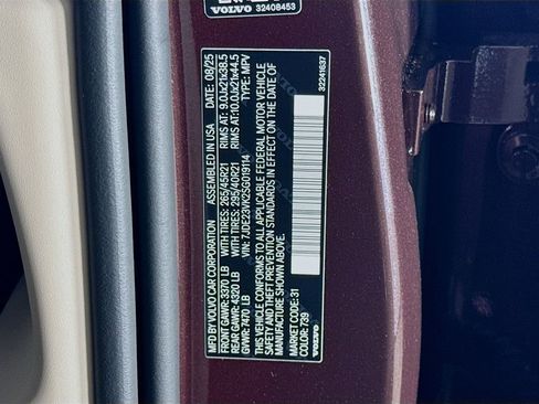 New 2025 Volvo EX90 Plus image 33