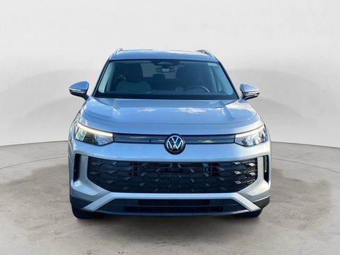 Used 2025 Volkswagen Tiguan S AWD/4WD image 8