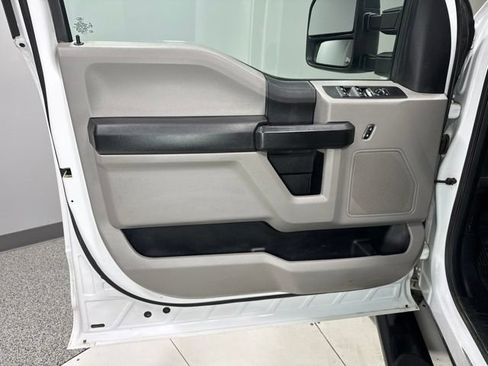Used 2018 Ford F350 XL AWD/4WD image 8