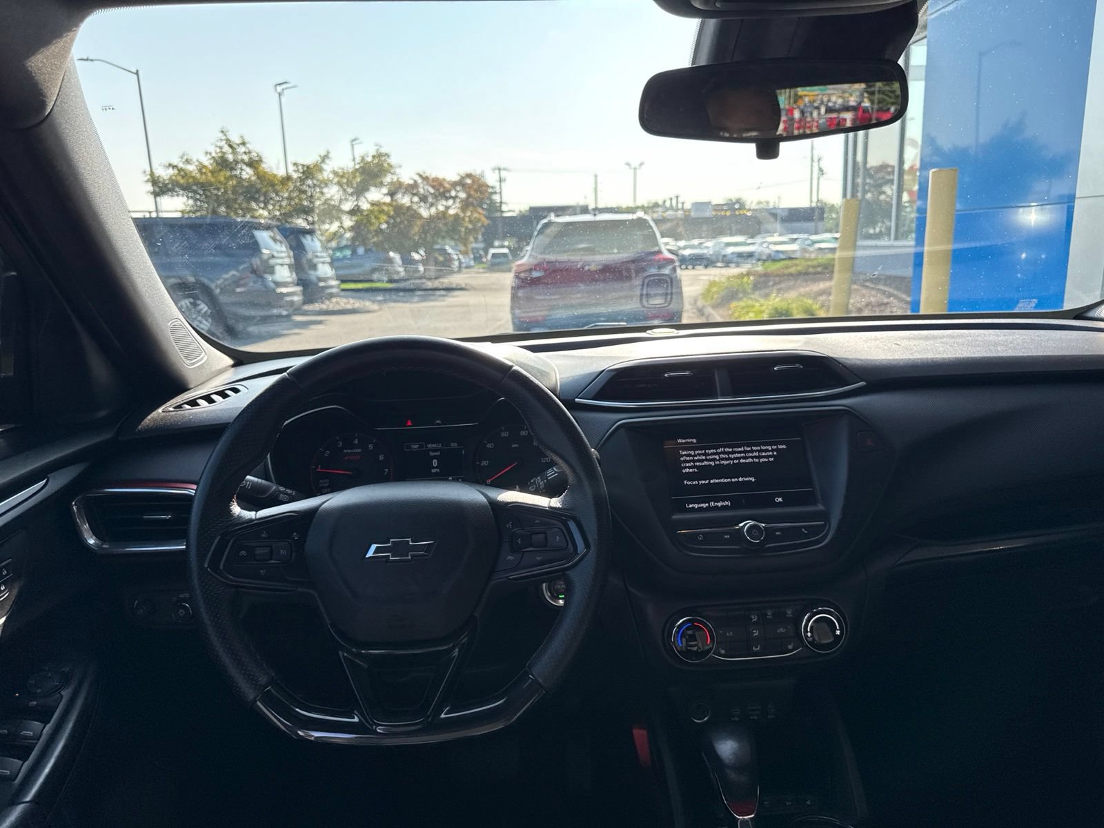 Used 2021 Chevrolet TrailBlazer RS w/ Driver Confidence Package FWD image 2