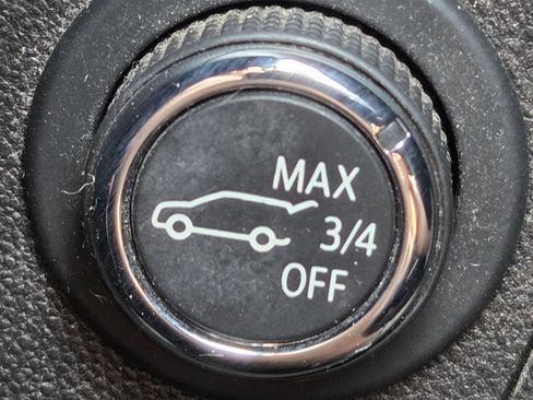 Used 2019 GMC Acadia SLT w/ Black Edition FWD image 15