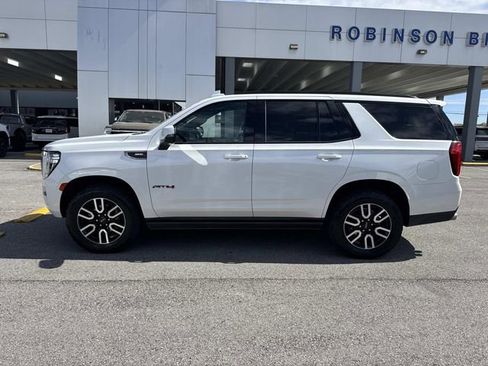 Used 2022 GMC Yukon AT4 w/ Max Trailering Package image 8