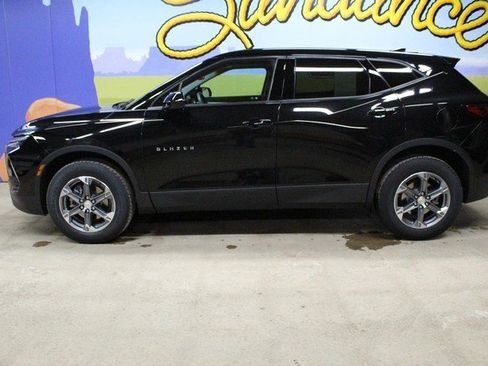 Used 2023 Chevrolet Blazer LT w/ Driver Confidence Package image 7