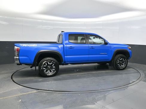 Used 2021 Toyota Tacoma TRD Off-Road image 4