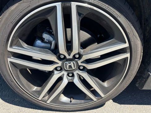 Used 2016 Honda Accord Sport image 18
