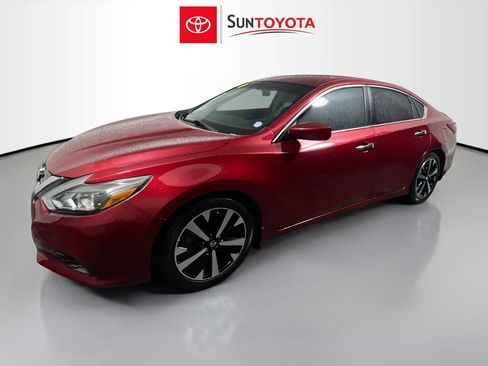Used 2018 Nissan Altima 2.5 SR FWD image 9