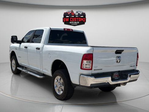Used 2024 RAM 2500 Big Horn w/ Off Road Package AWD/4WD image 5