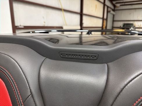 Used 2016 Chevrolet Camaro SS image 28