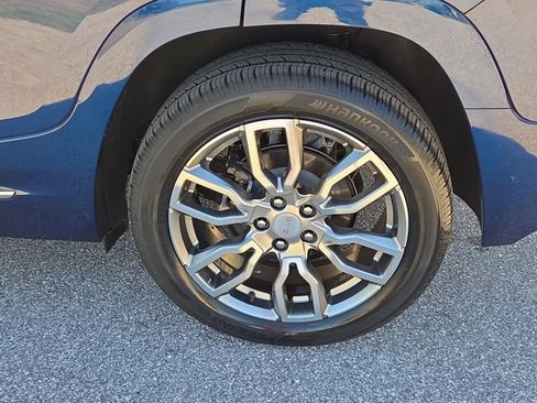 Certified 2023 GMC Terrain Denali image 8