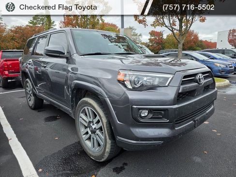 Used 2023 Toyota 4Runner TRD Sport image 3