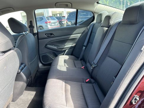 Used 2025 Nissan Altima 2.5 SV FWD image 34