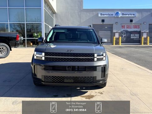 Used 2024 Hyundai Santa Fe Calligraphy image 2