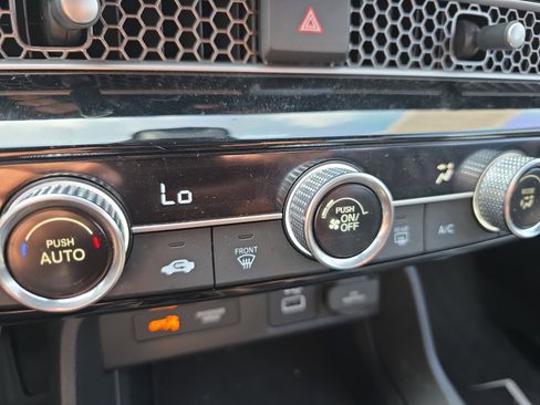 Used 2022 Honda Civic Sport image 16