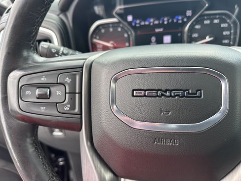 Used 2019 GMC Sierra 1500 Denali w/ Denali Ultimate Package AWD/4WD image 26