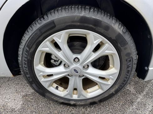 Used 2012 Ford Fusion SE image 19